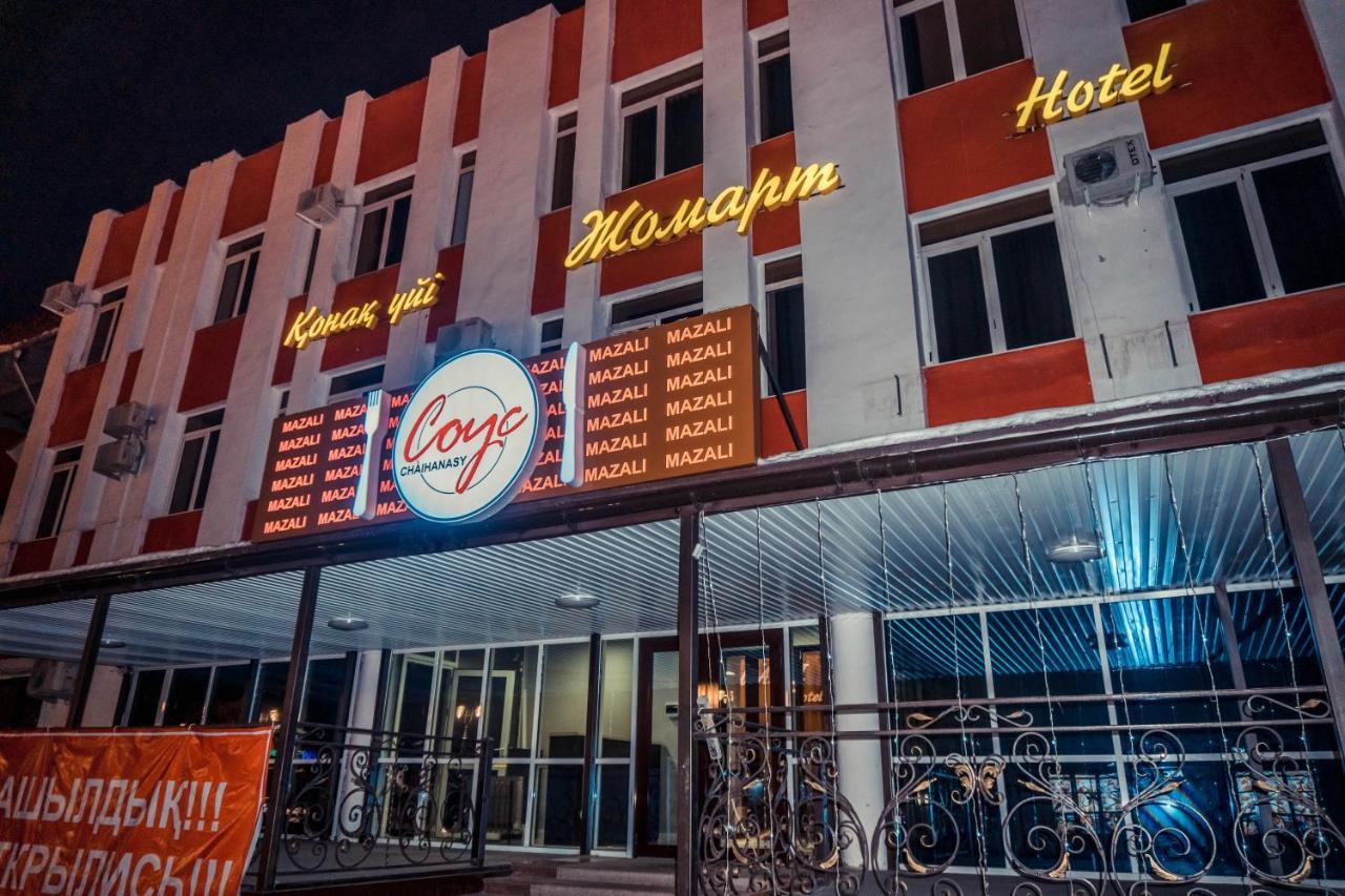 Hotel Жомарт Aktobe Exteriér fotografie